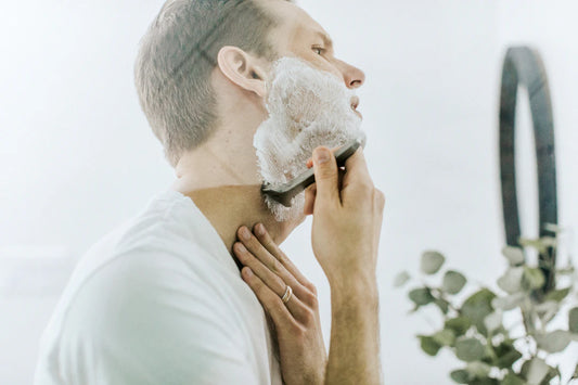 Styling Perfetto Spume e Fissativi per Barba Impeccabile